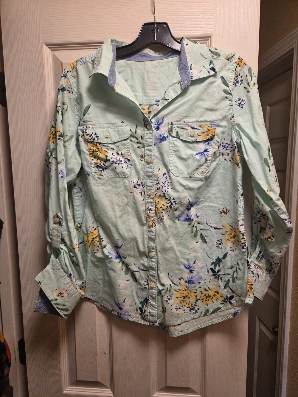 3 for $10, St. John's Bay Mint Green Floral Shirt